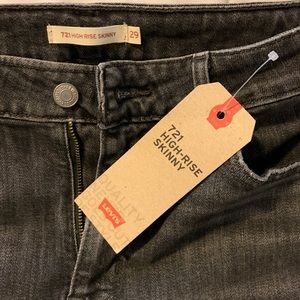 Levi’s women jeans